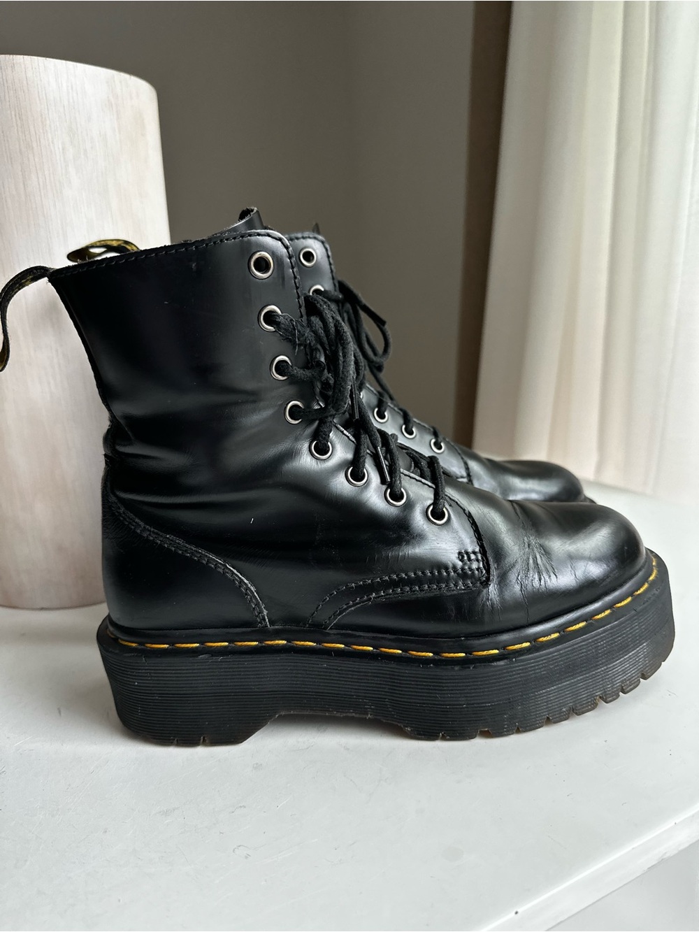Dr. Martens Jadon Platform Leather Boots Women’s US 7